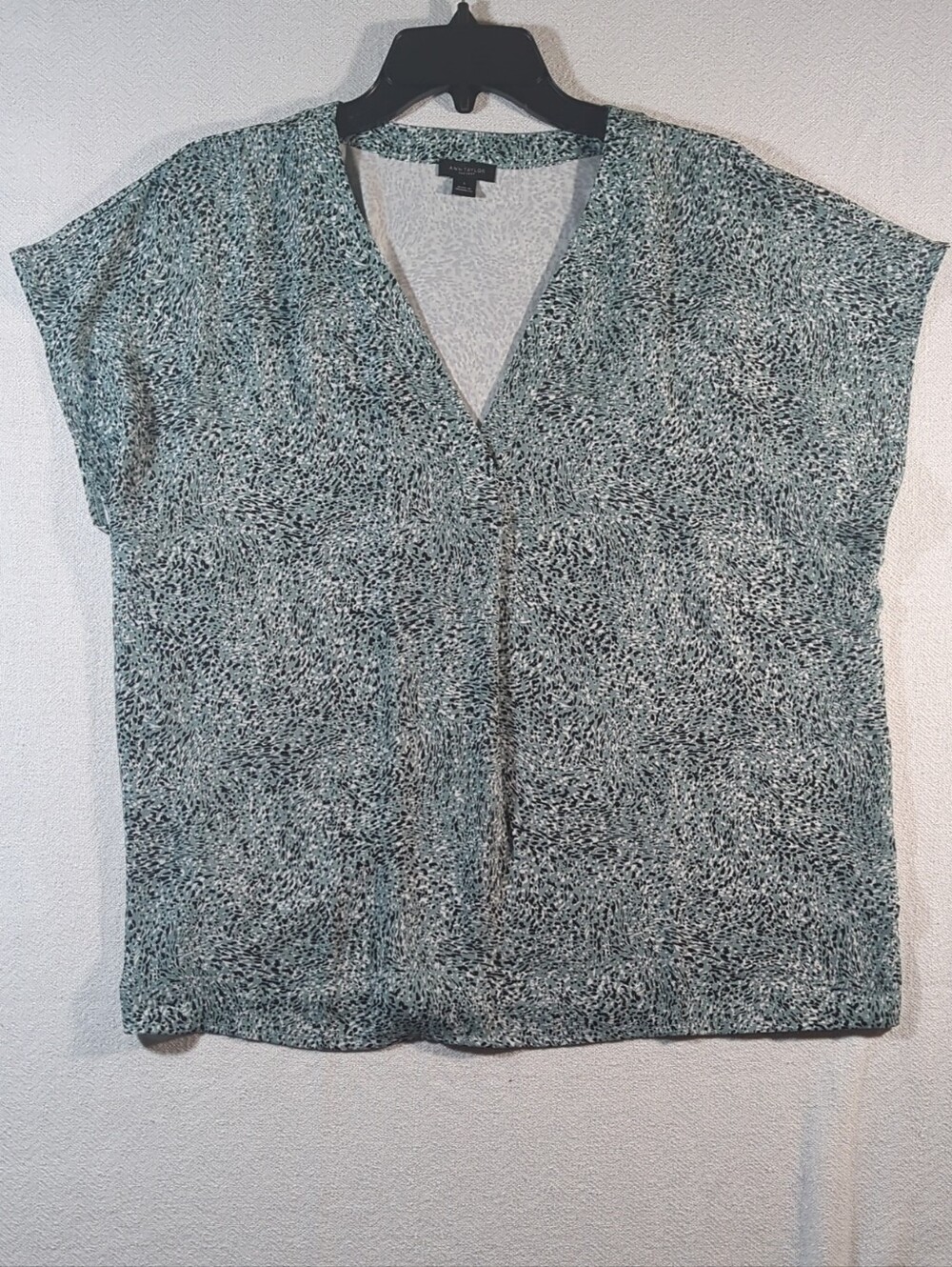 Ann Taylor Teal Speckled Dot V-Neck Flutter Cap Sleeve Blouse Top Size Large L